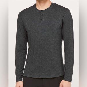 Black Lululemon men’s henley shirt - size XL